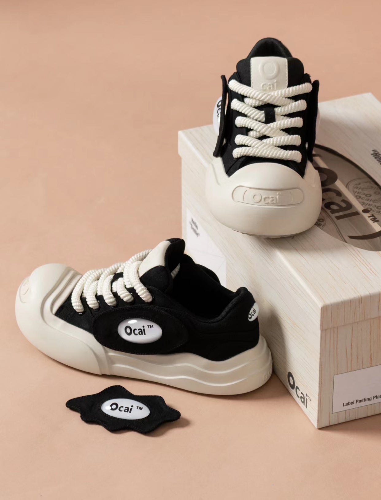 Smile Canvas Sneaker Black